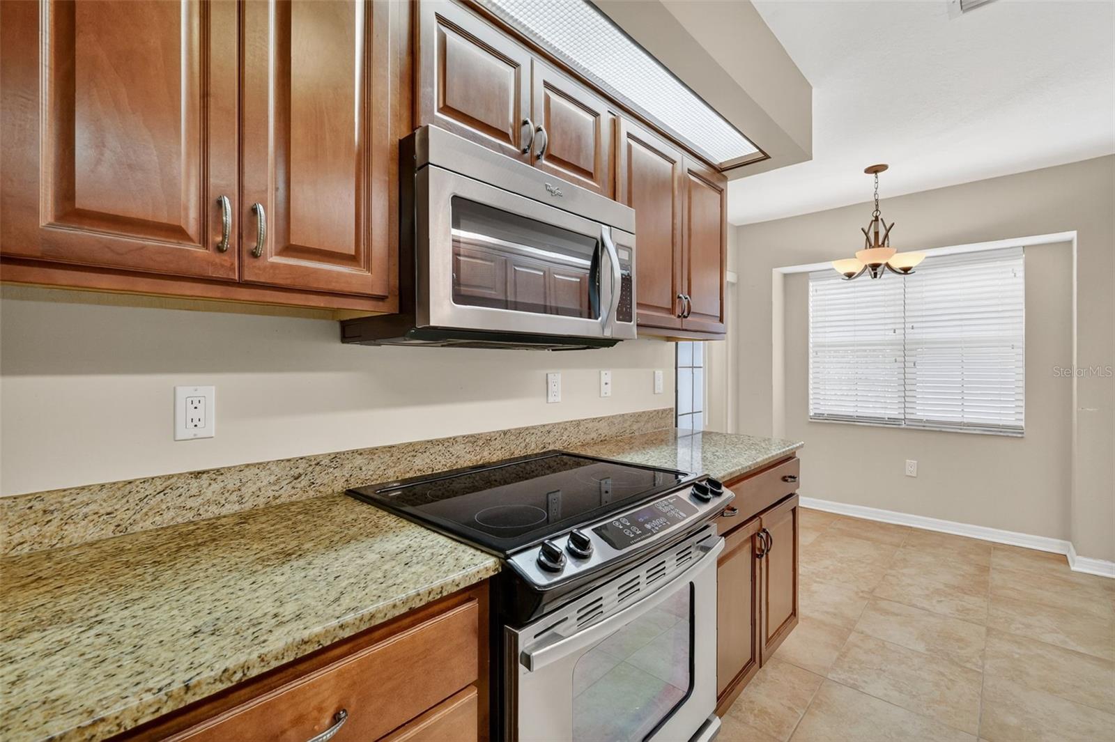 Image 14 of 33 For 4481 4th Street