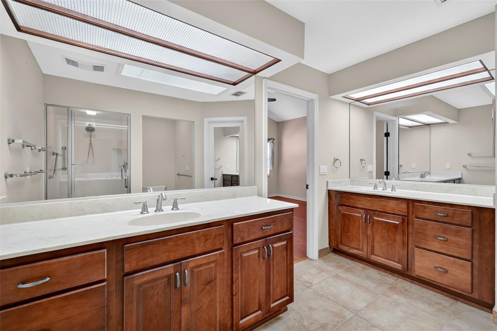 Image 22 of 33 For 4481 4th Street