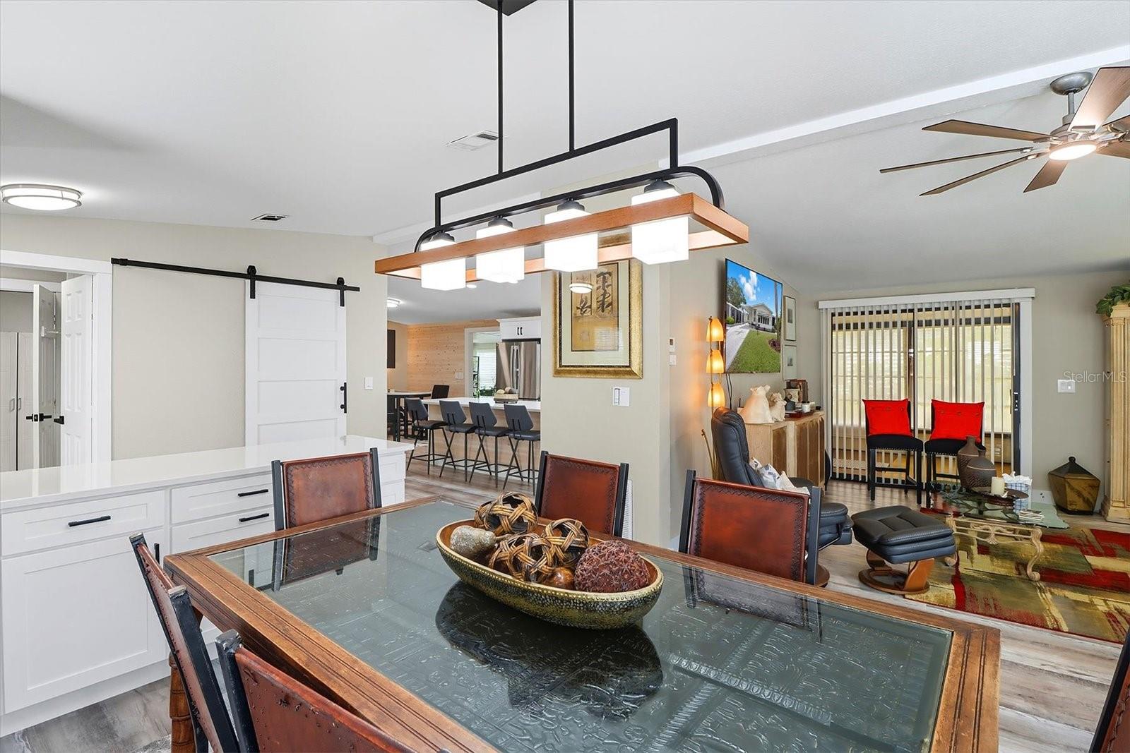 Image 12 of 43 For 720 Orchid Street