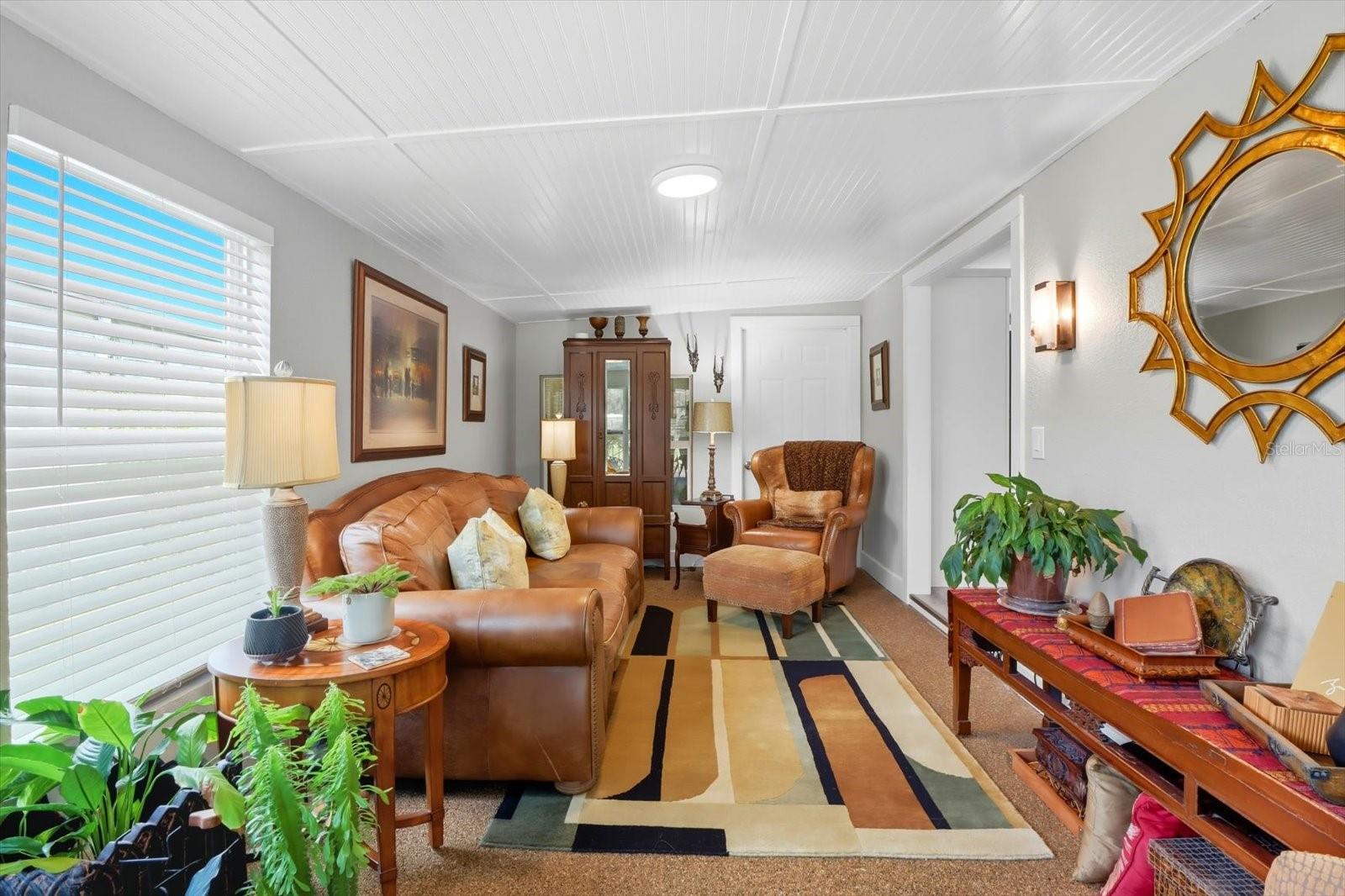 Image 22 of 43 For 720 Orchid Street