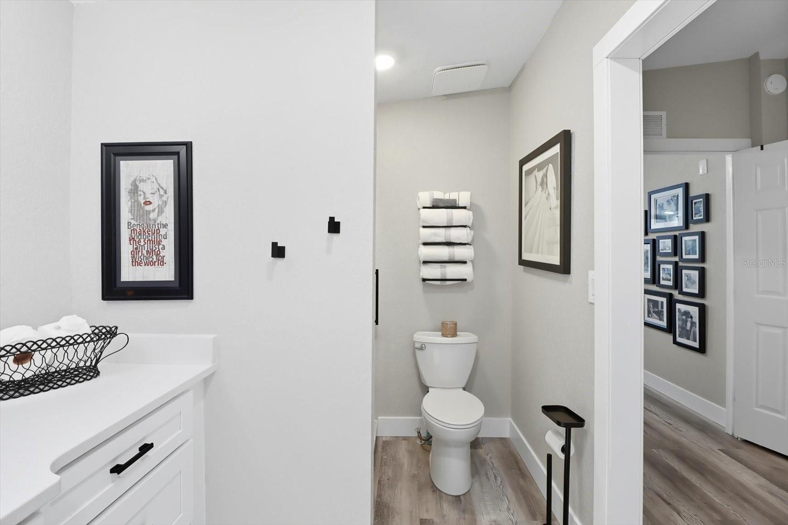 Image 27 of 43 For 720 Orchid Street