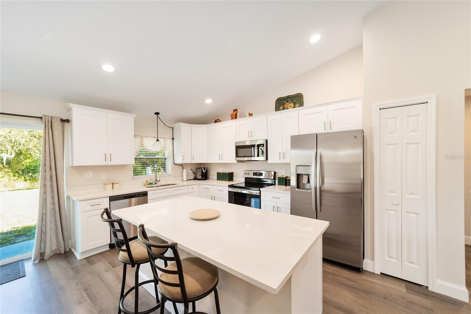 Image 8 of 25 For 8445 139 Lane Road