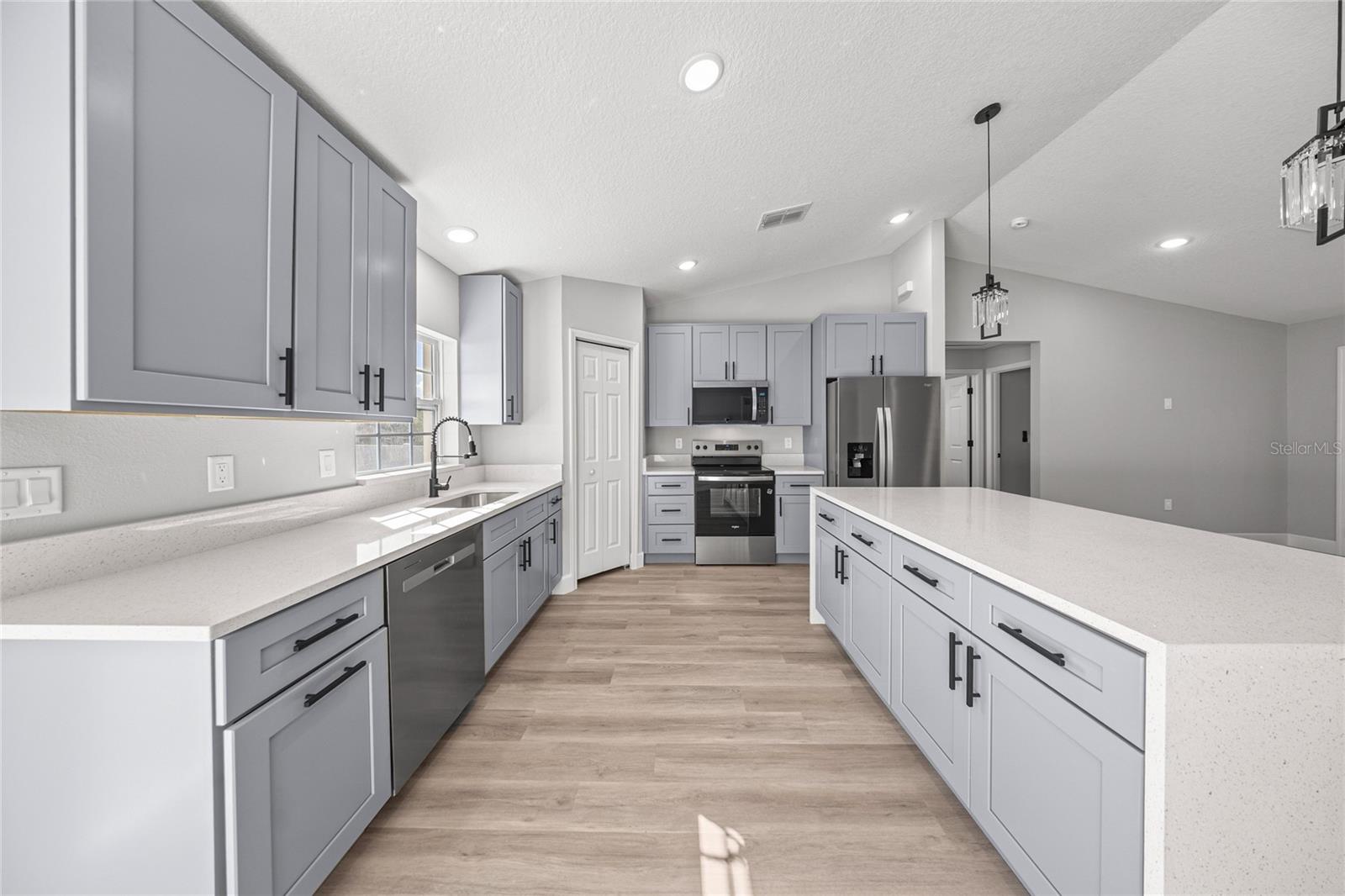Image 14 of 30 For 2635 141st Ter
