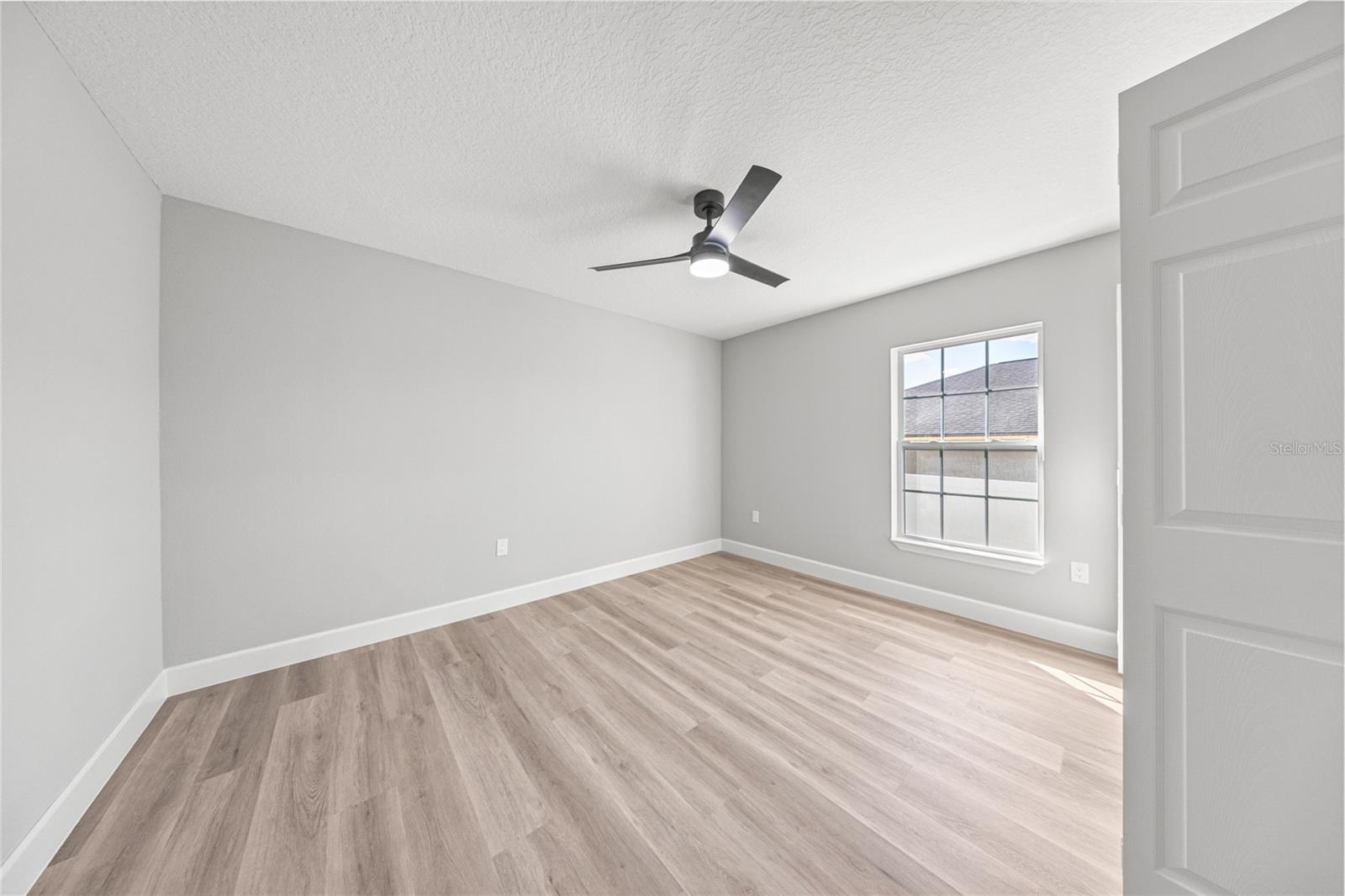 Image 22 of 30 For 2635 141st Ter