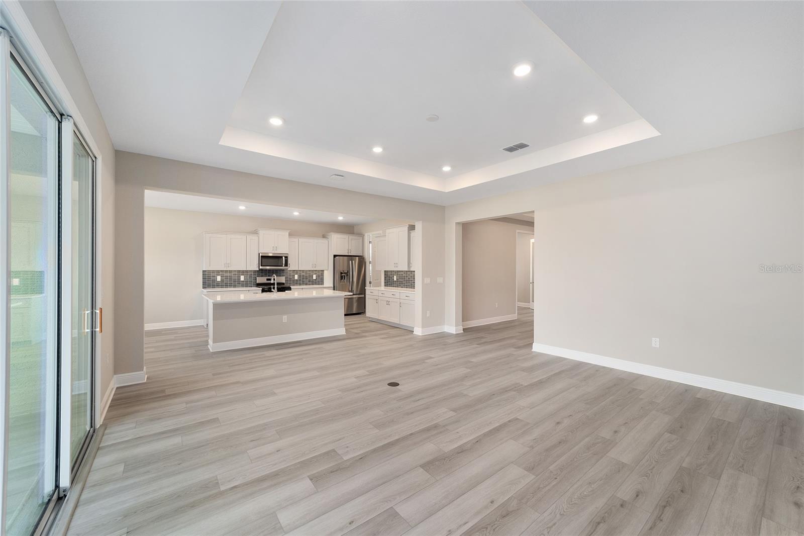 Image 13 of 43 For 10406 105th Court