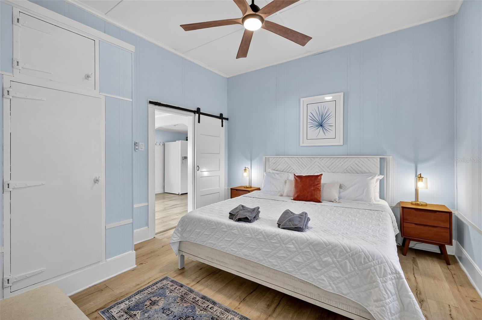 Image 28 of 38 For 14586 139th Place