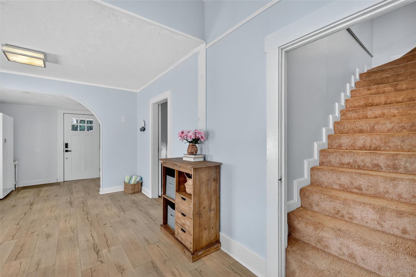 Image 30 of 38 For 14586 139th Place