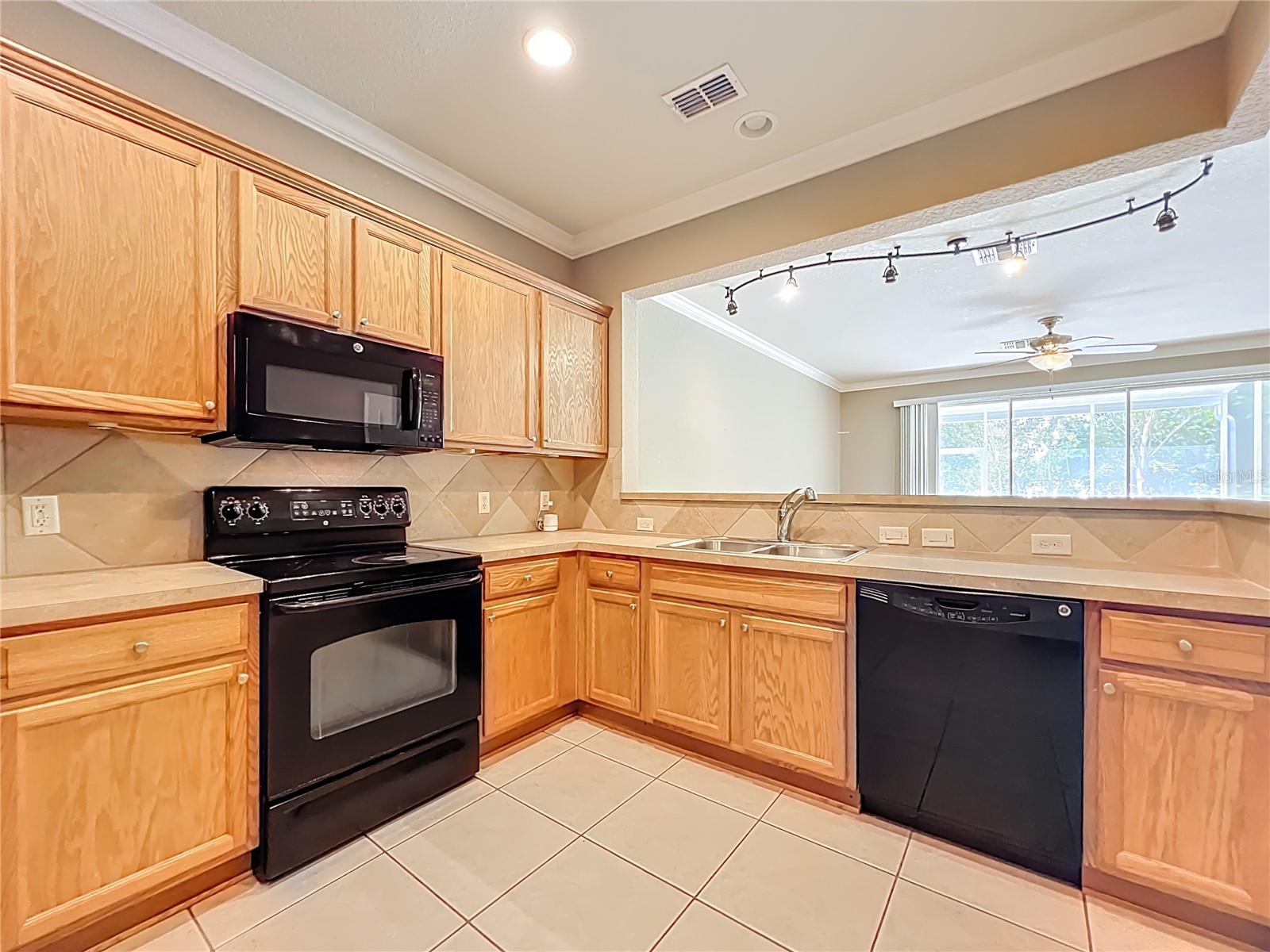 Image 12 of 61 For 4929 45th Circle