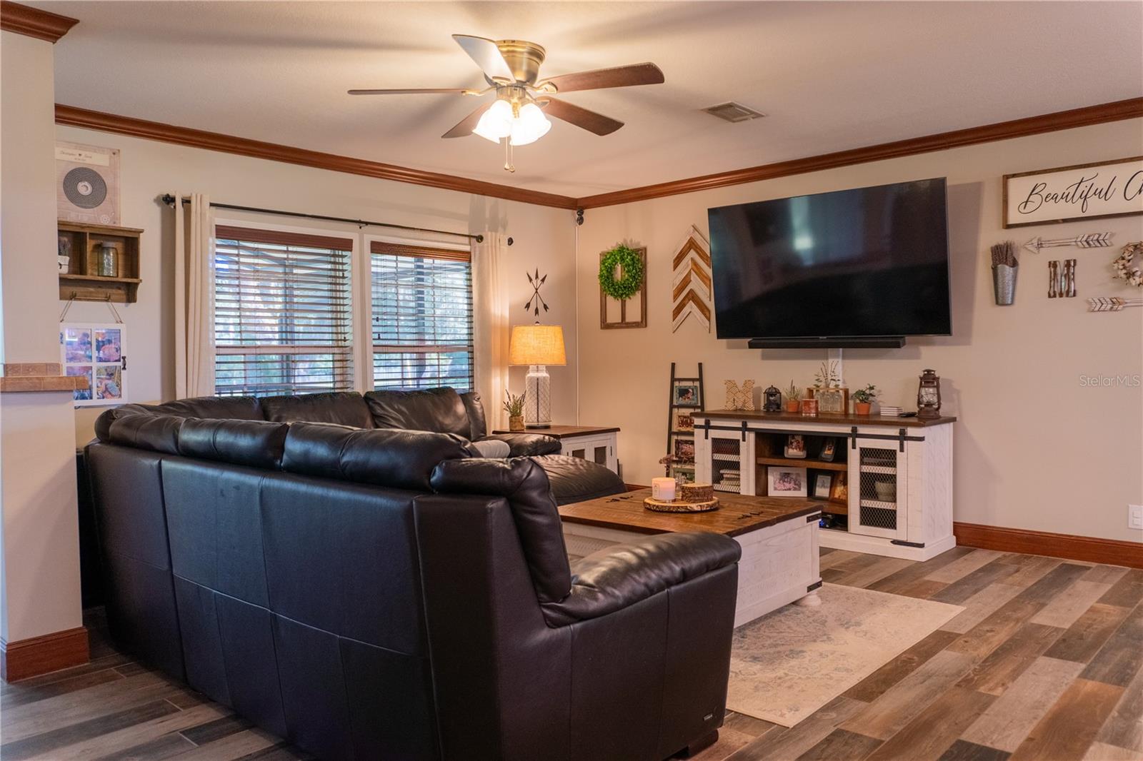 Image 31 of 88 For 17807 Archer Road