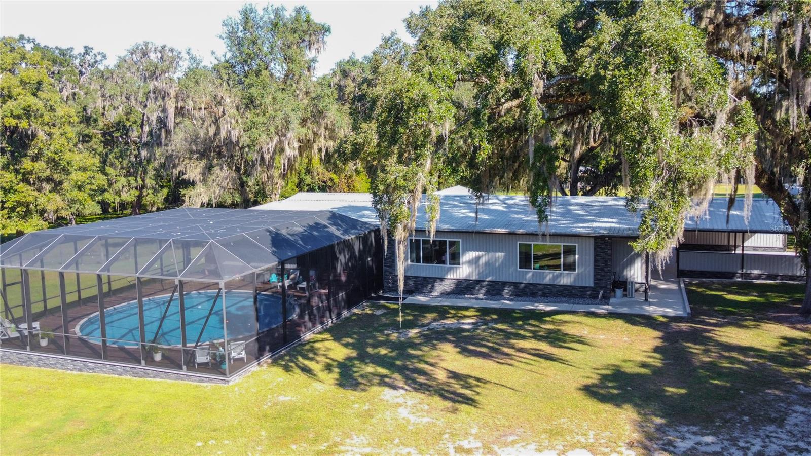 Image 73 of 88 For 17807 Archer Road