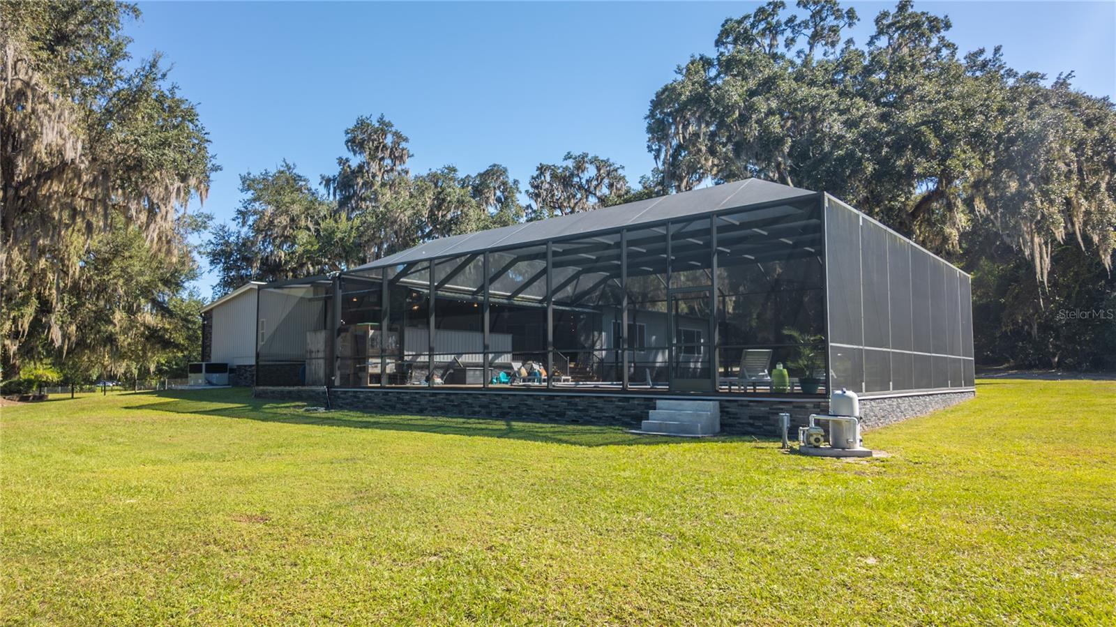 Image 74 of 88 For 17807 Archer Road