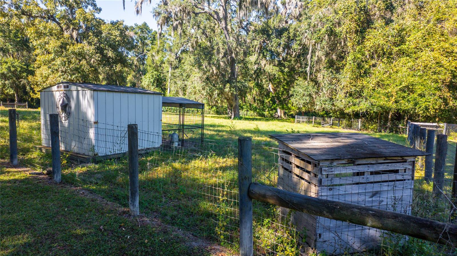 Image 75 of 88 For 17807 Archer Road