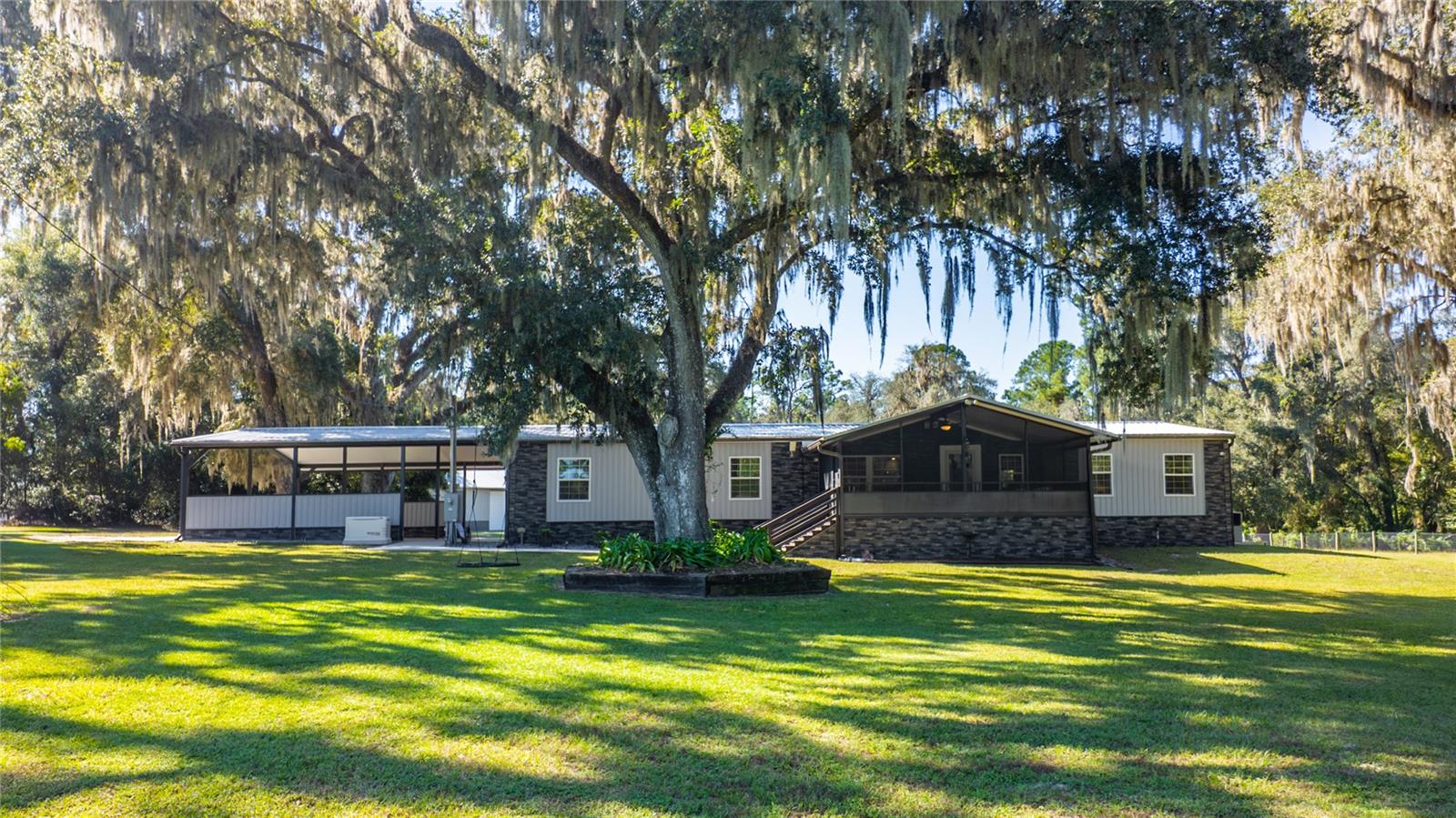 Image 76 of 88 For 17807 Archer Road