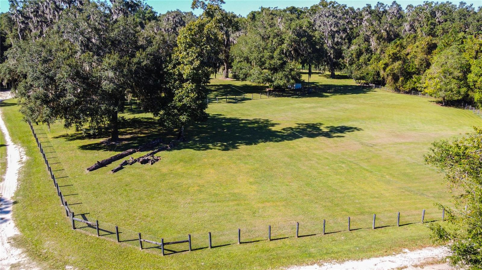 Image 81 of 88 For 17807 Archer Road