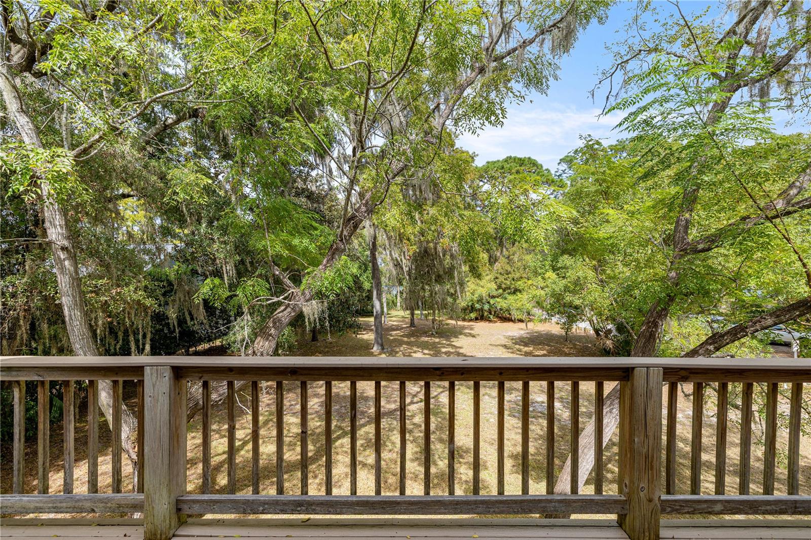 Listing photo id 12 for 12144 Goldendale Avenue
