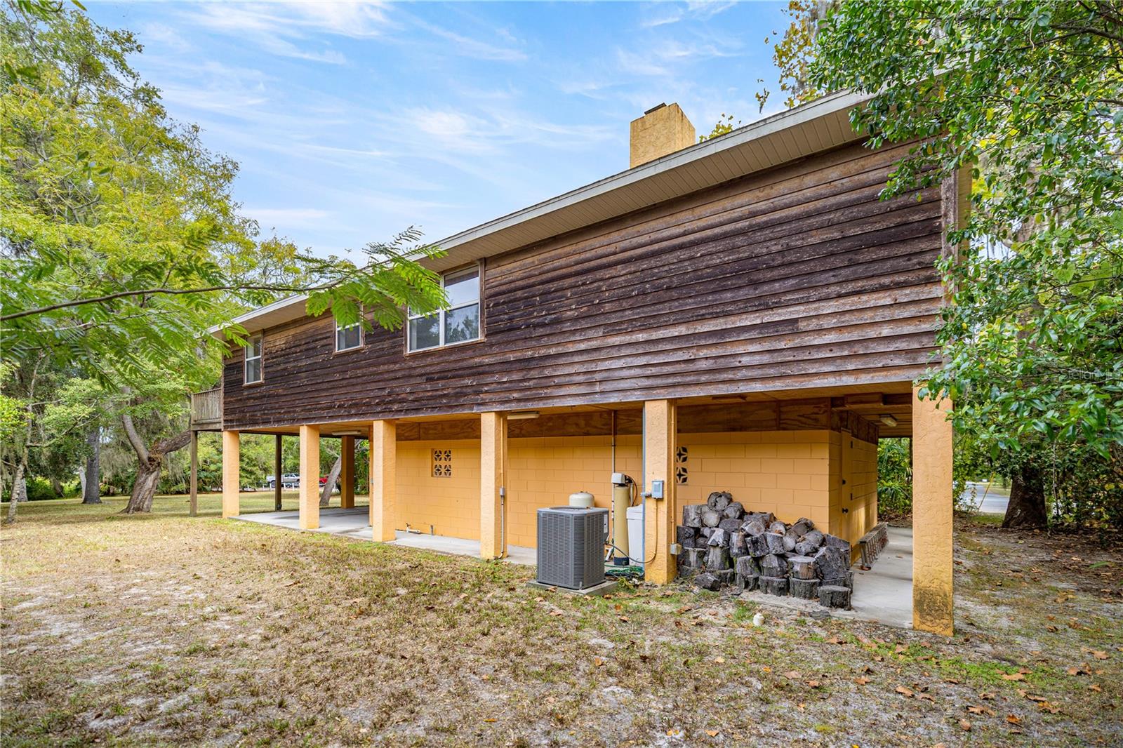 Listing photo id 14 for 12144 Goldendale Avenue
