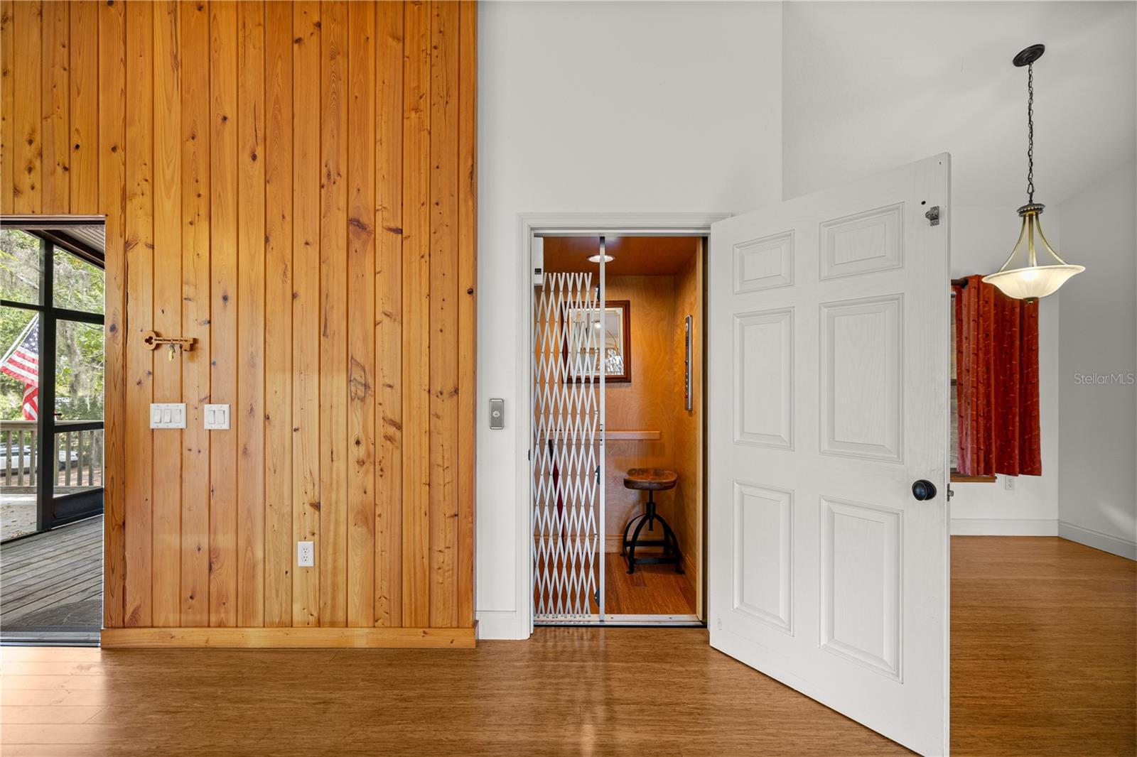 Listing photo id 20 for 12144 Goldendale Avenue
