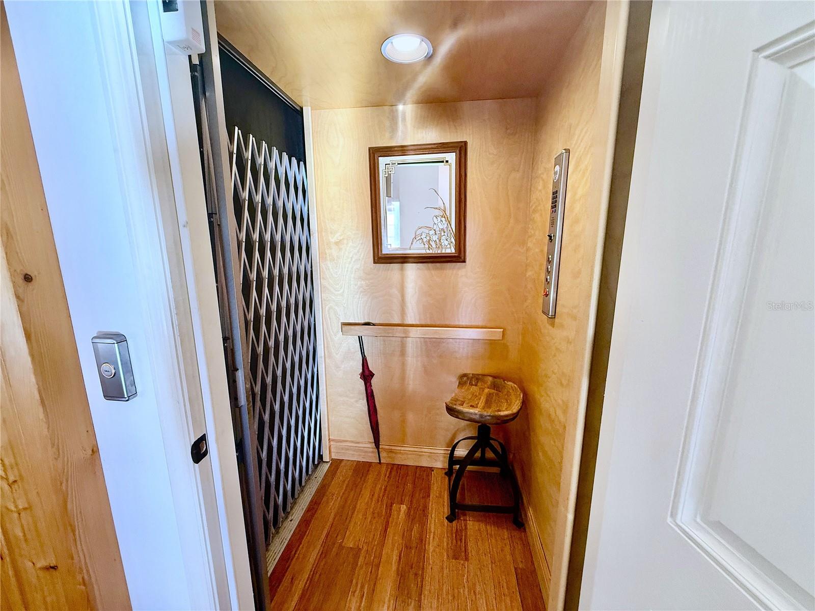 Listing photo id 21 for 12144 Goldendale Avenue