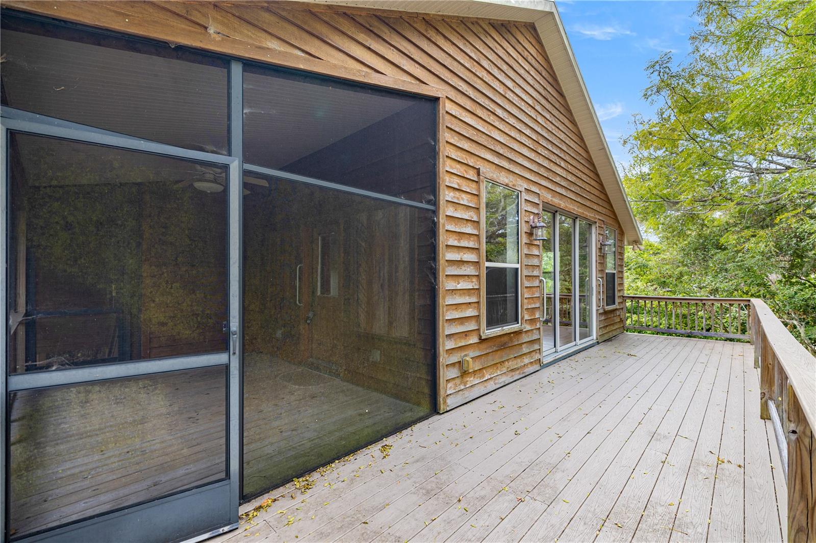 Listing photo id 34 for 12144 Goldendale Avenue
