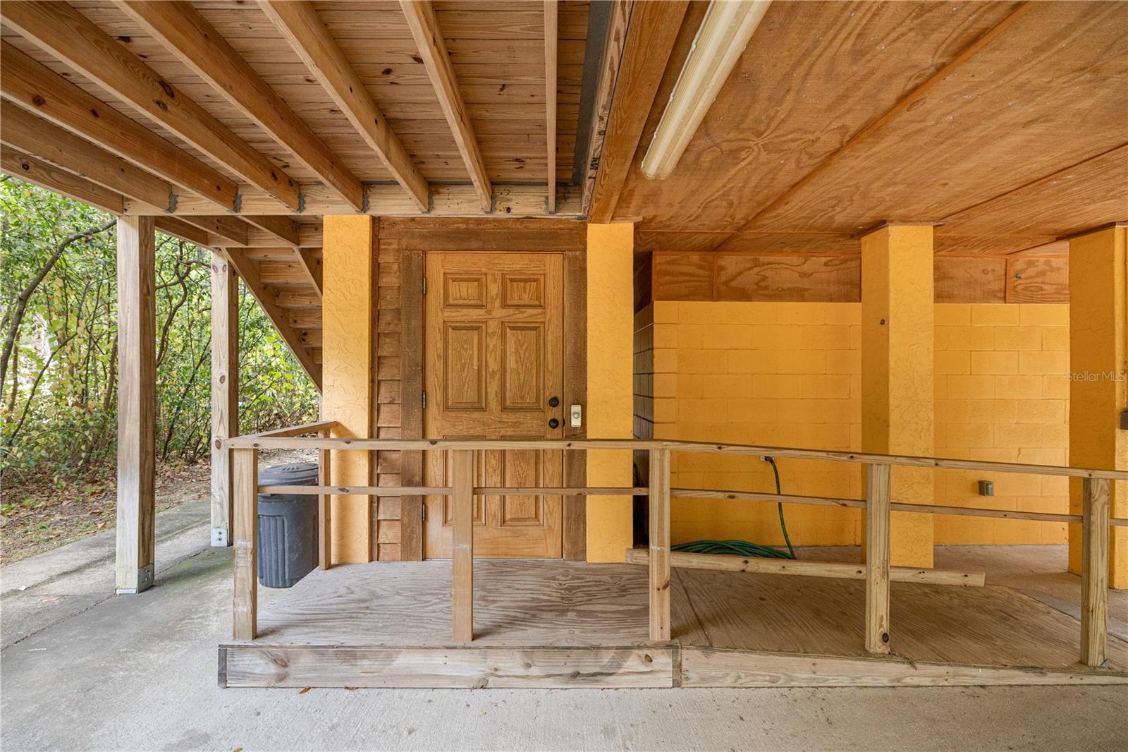 Listing photo id 35 for 12144 Goldendale Avenue