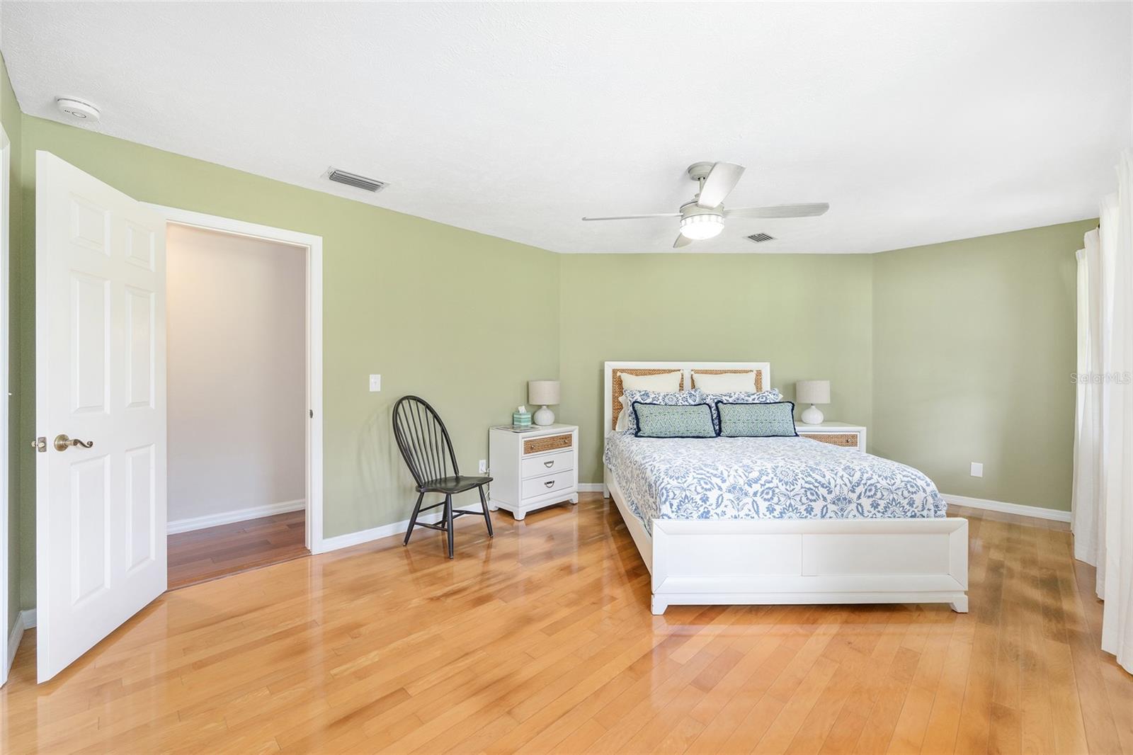 Image 30 of 88 For 8778 130th Street