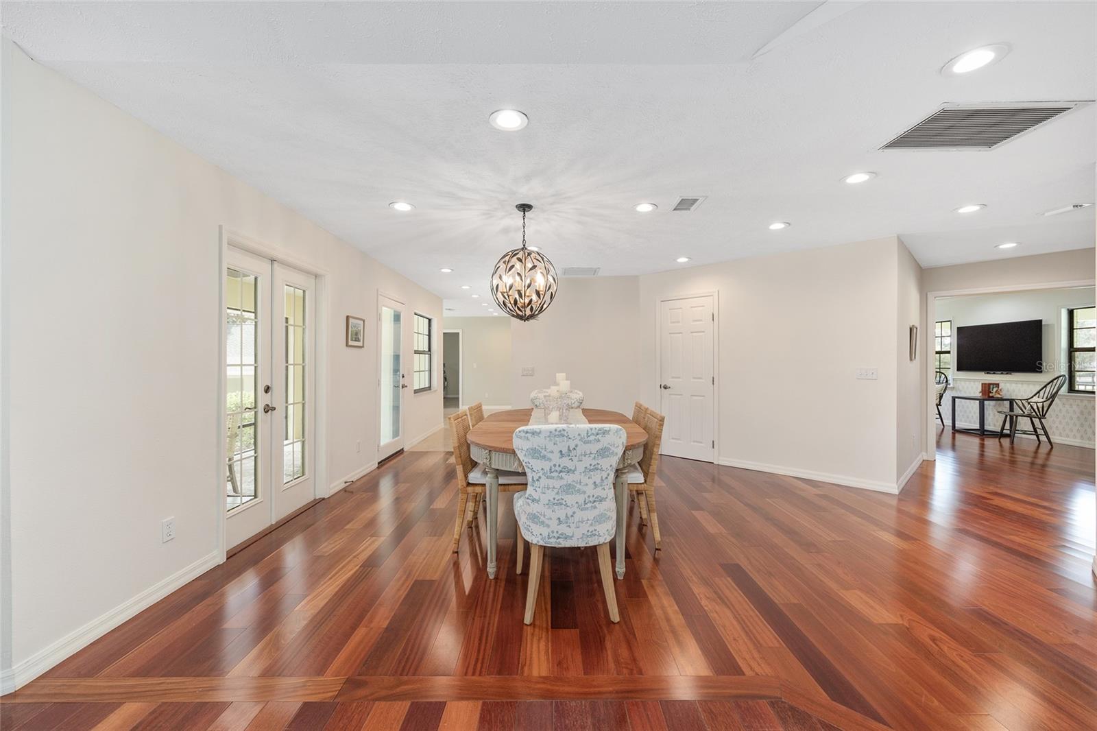 Image 5 of 88 For 8778 130th Street