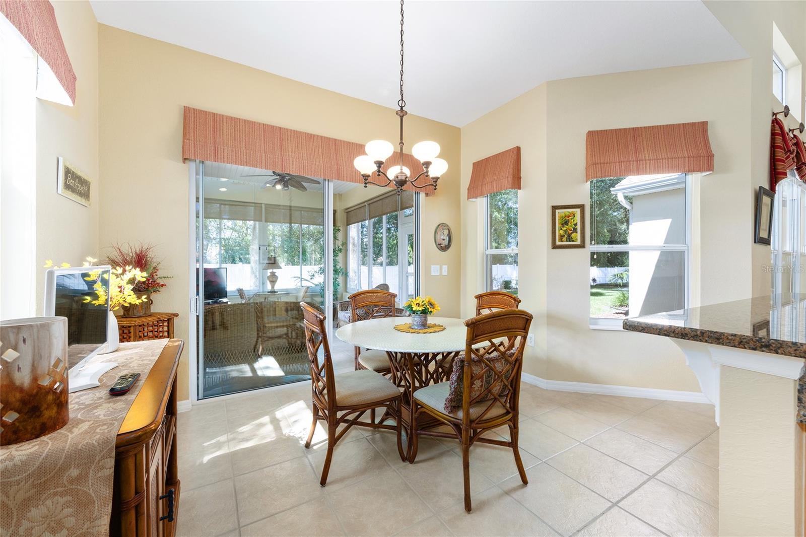 Image 28 of 52 For 10751 Sw 71st Circle