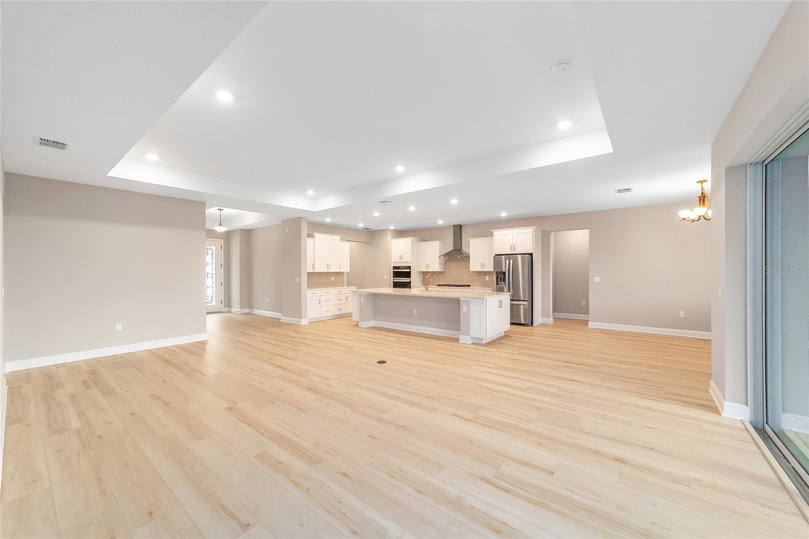 Image 15 of 52 For 10292 105th Court
