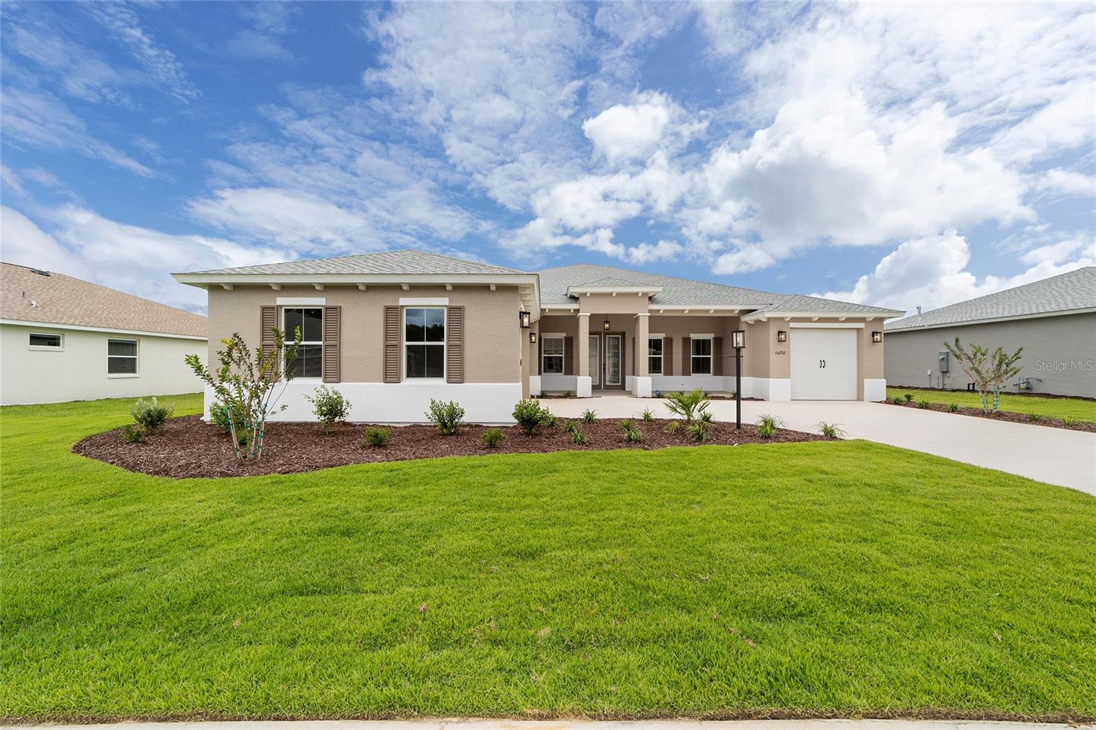 Image 3 of 52 For 10292 105th Court