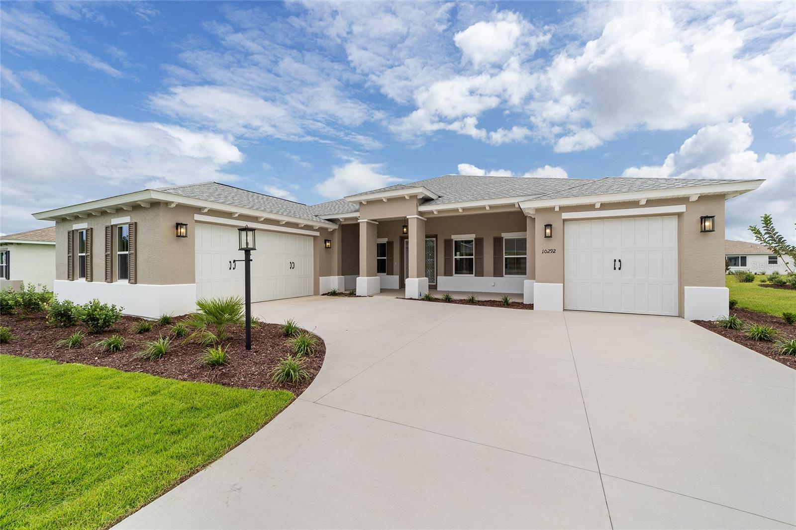 Image 5 of 52 For 10292 105th Court