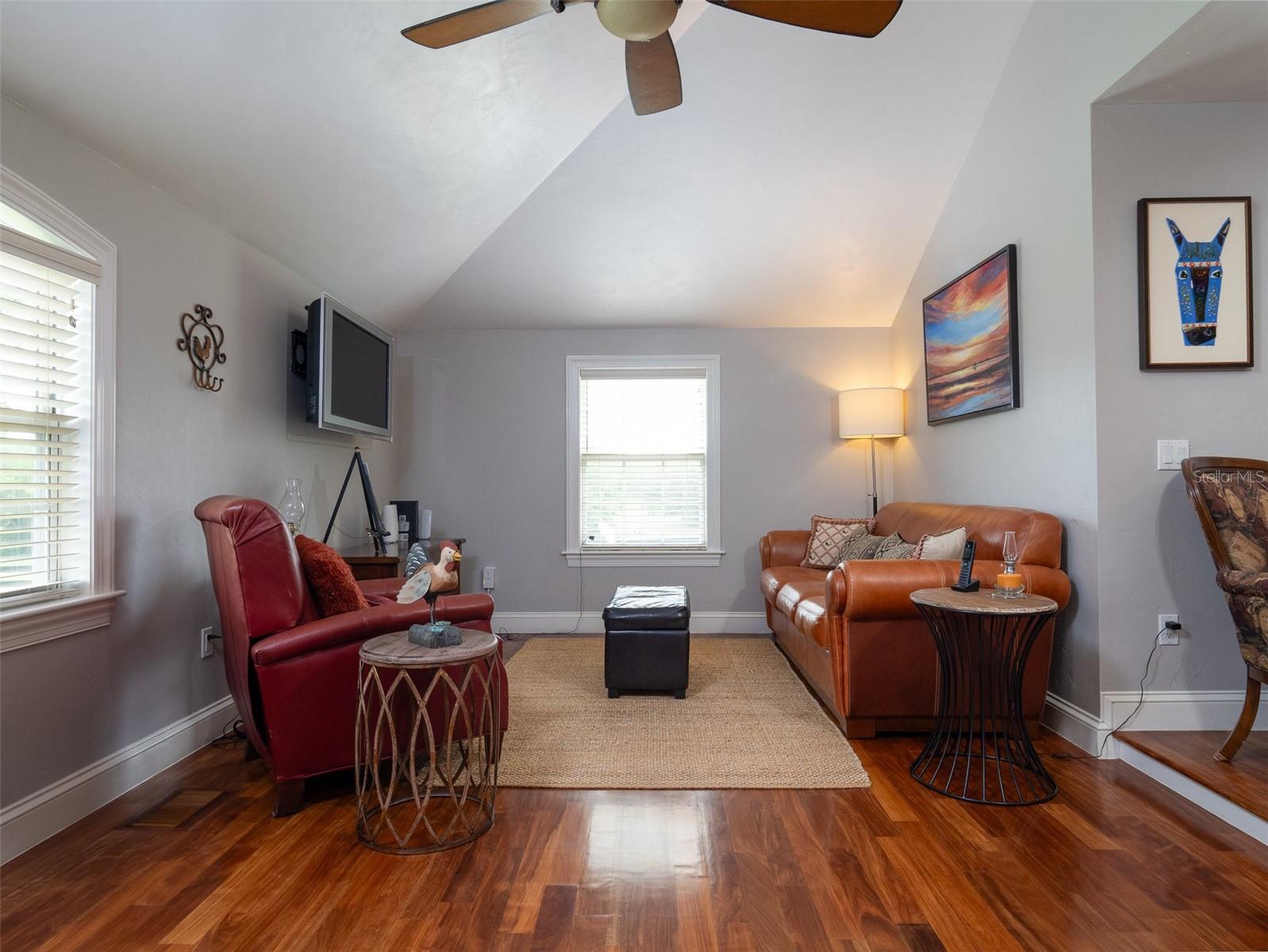 Image 12 of 38 For 8393 110th Street