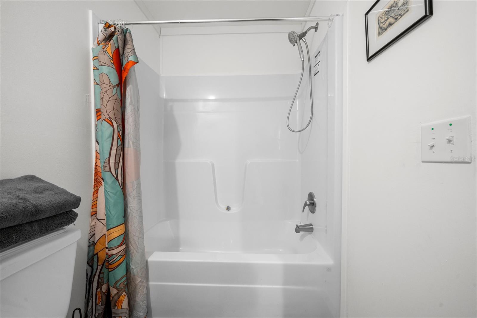 Image 31 of 54 For 6175 193rd Street