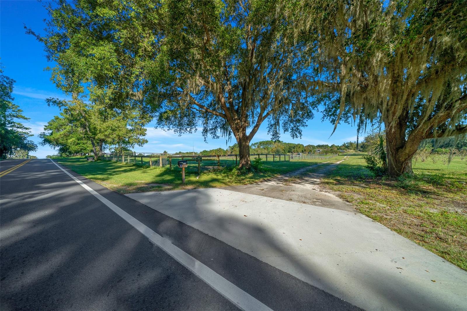 Image 9 of 54 For 6175 193rd Street