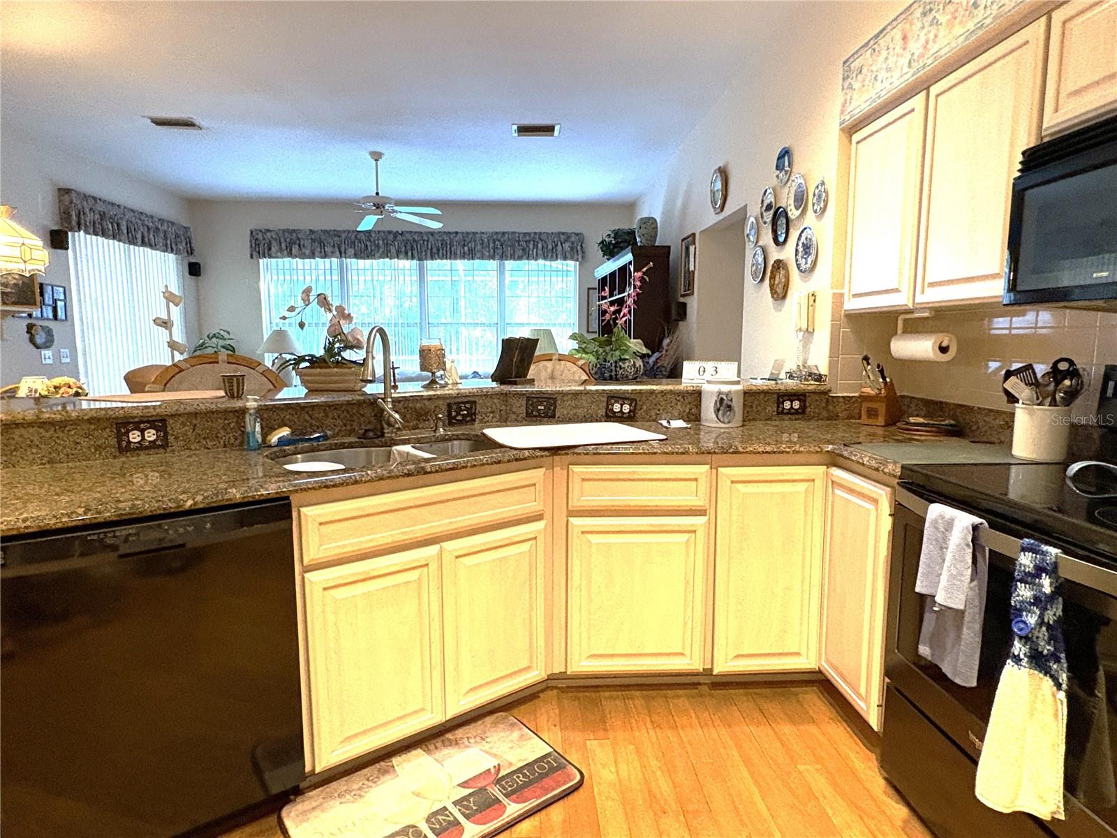 Image 11 of 71 For 9009 194th Court