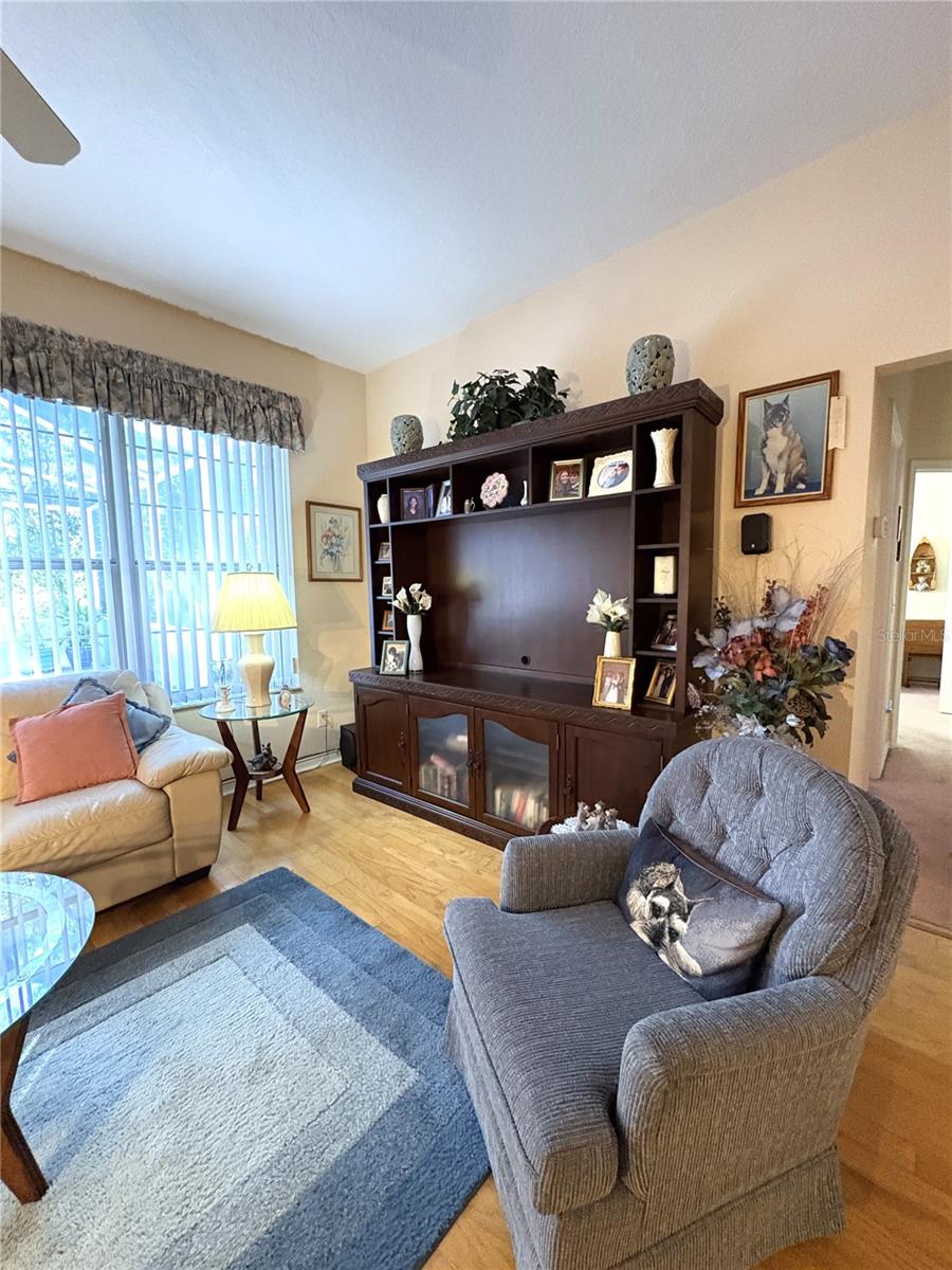 Image 16 of 71 For 9009 194th Court