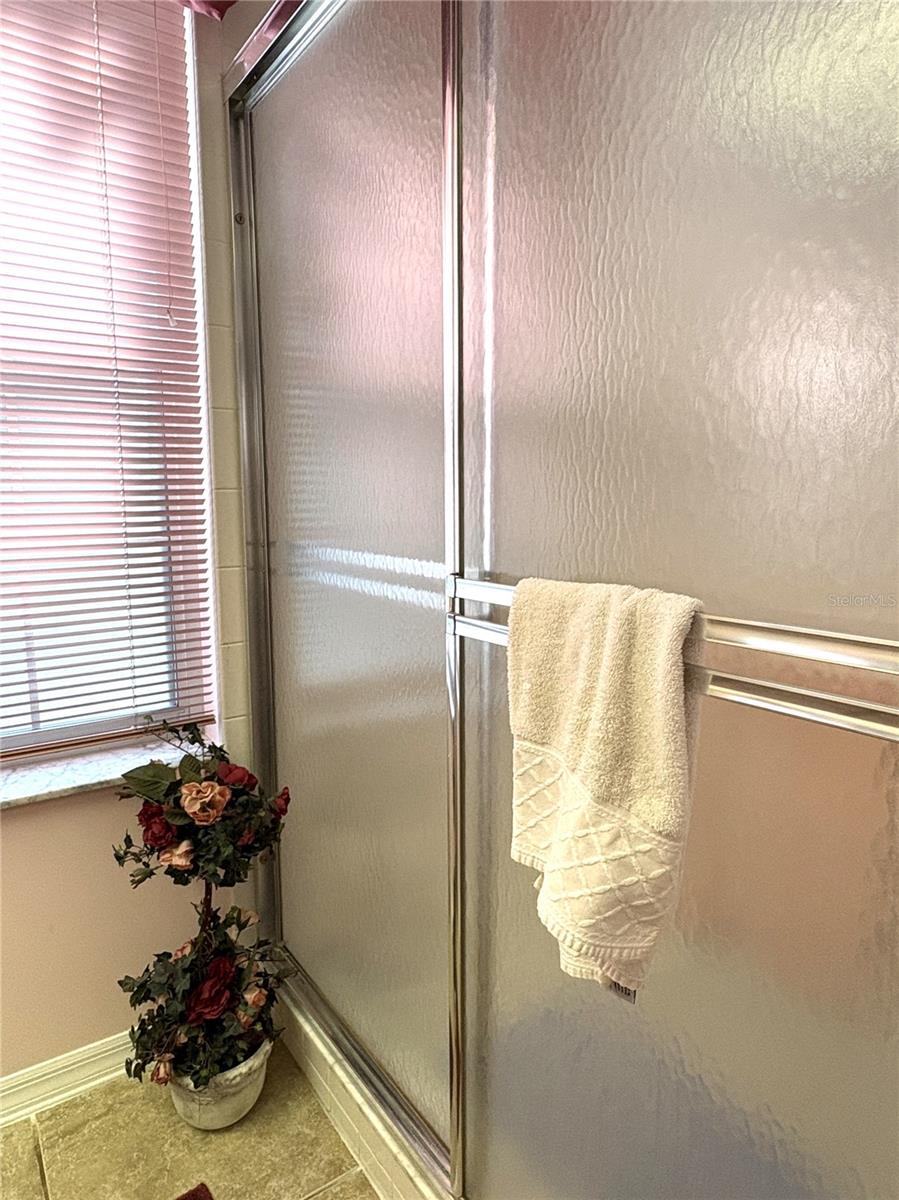 Image 38 of 71 For 9009 194th Court