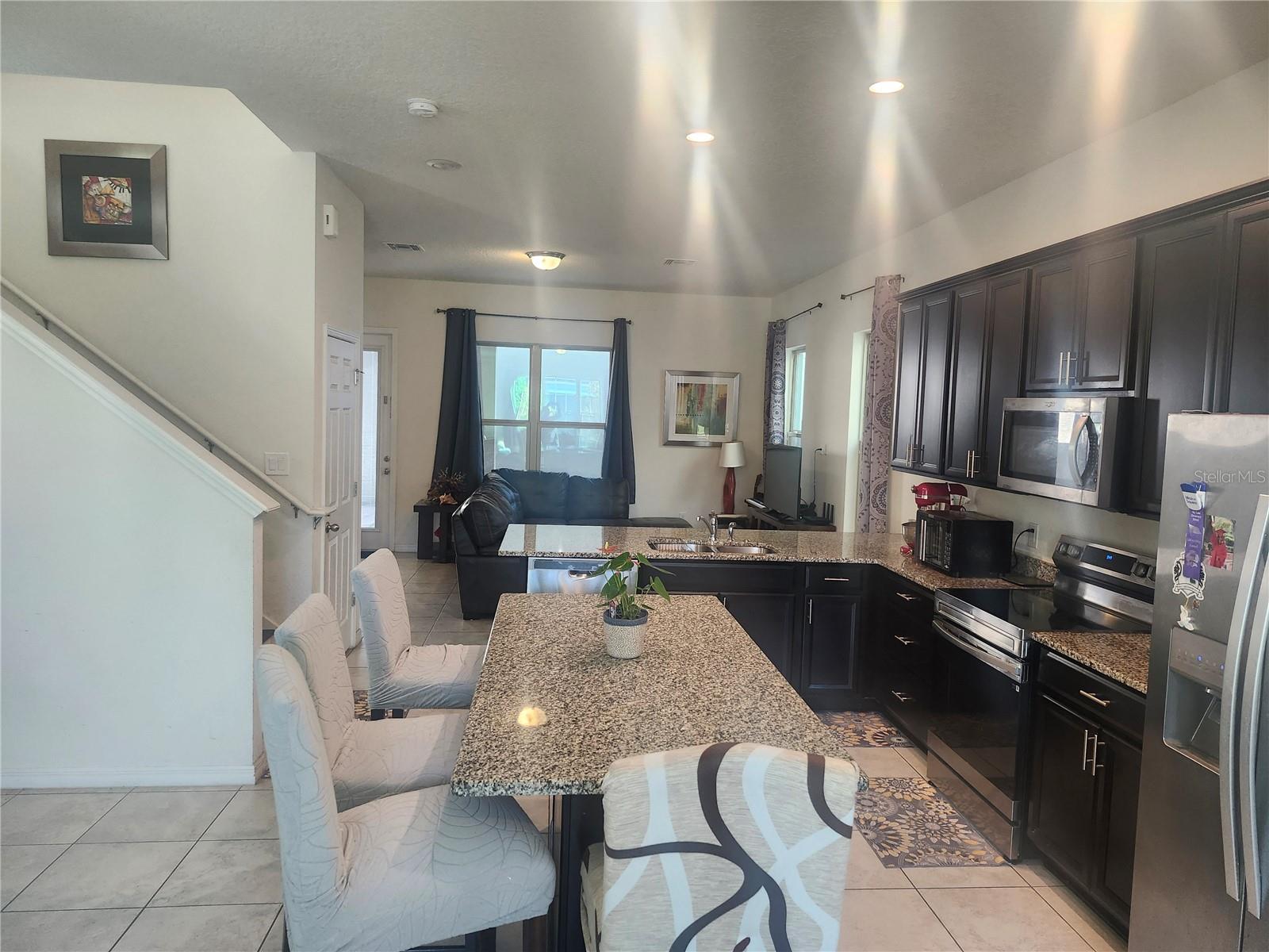 Image 3 of 24 For 12609 Salomon Cove Dr