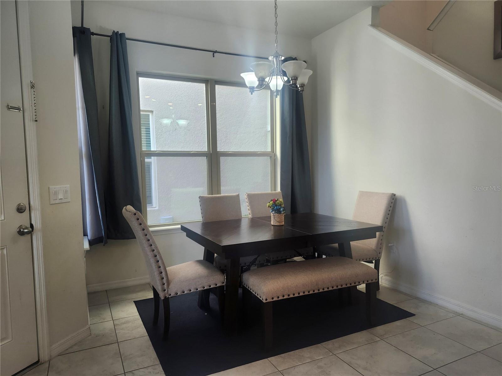 Image 6 of 24 For 12609 Salomon Cove Dr