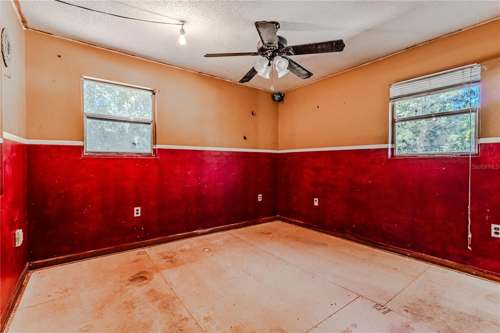 Image 10 of 48 For 7899 73rd Court