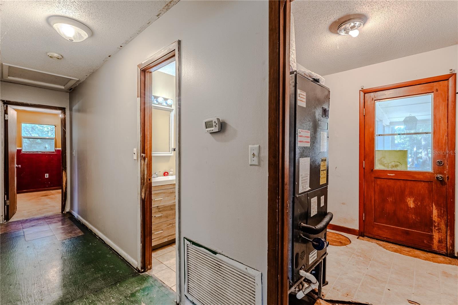 Image 16 of 48 For 7899 73rd Court