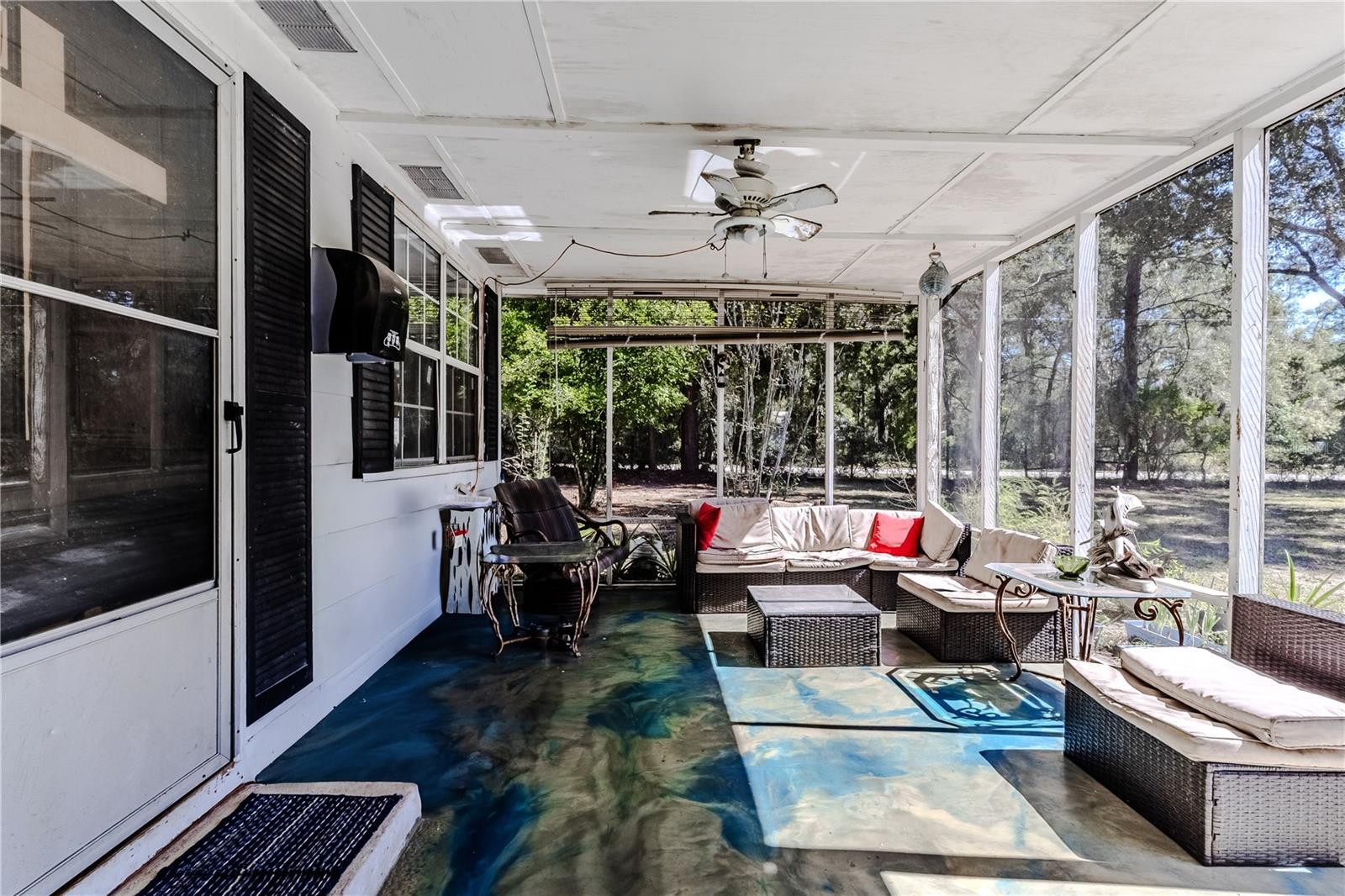 Image 25 of 48 For 7899 73rd Court