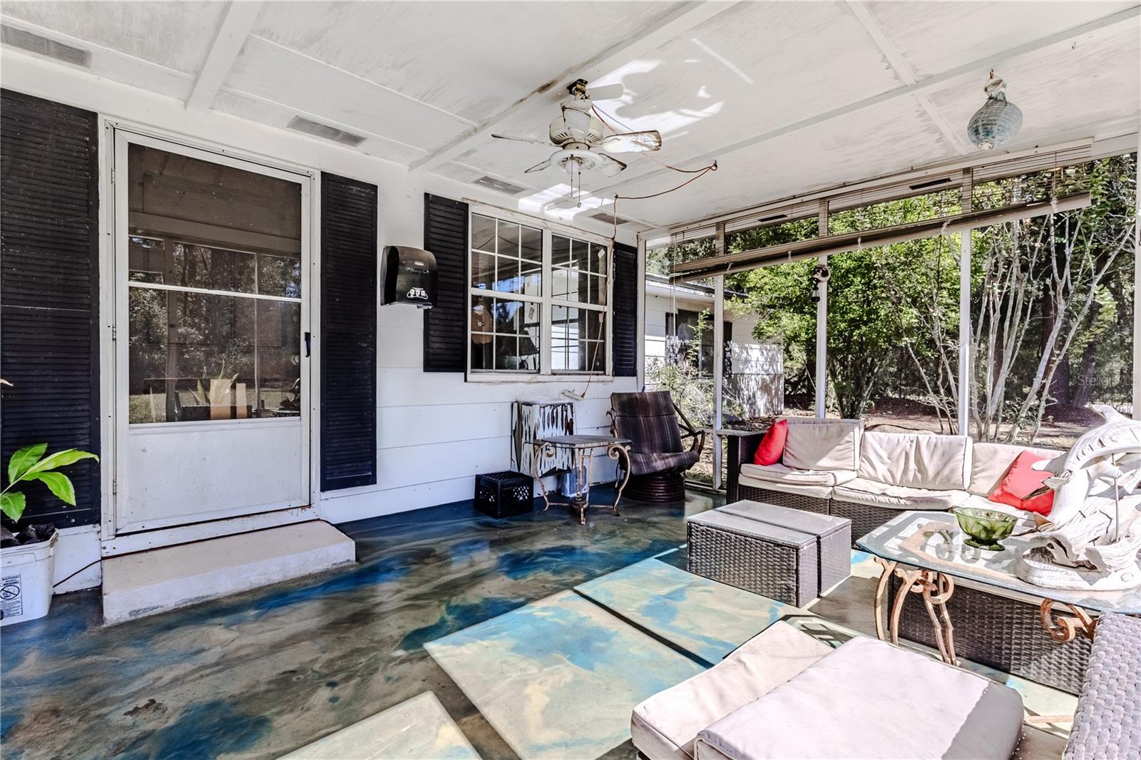 Image 26 of 48 For 7899 73rd Court