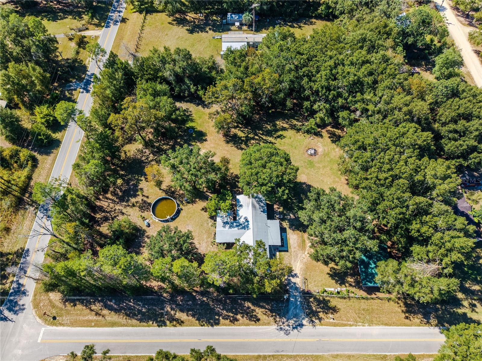 Image 4 of 48 For 7899 73rd Court