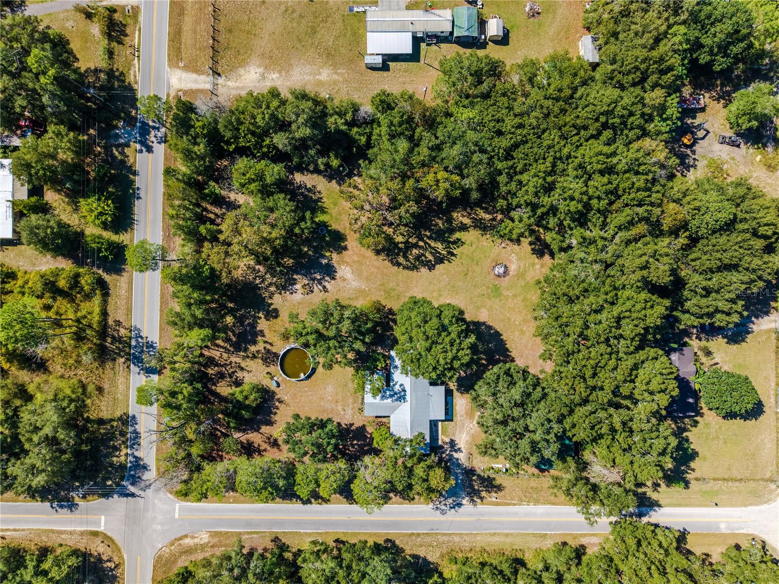 Image 5 of 48 For 7899 73rd Court