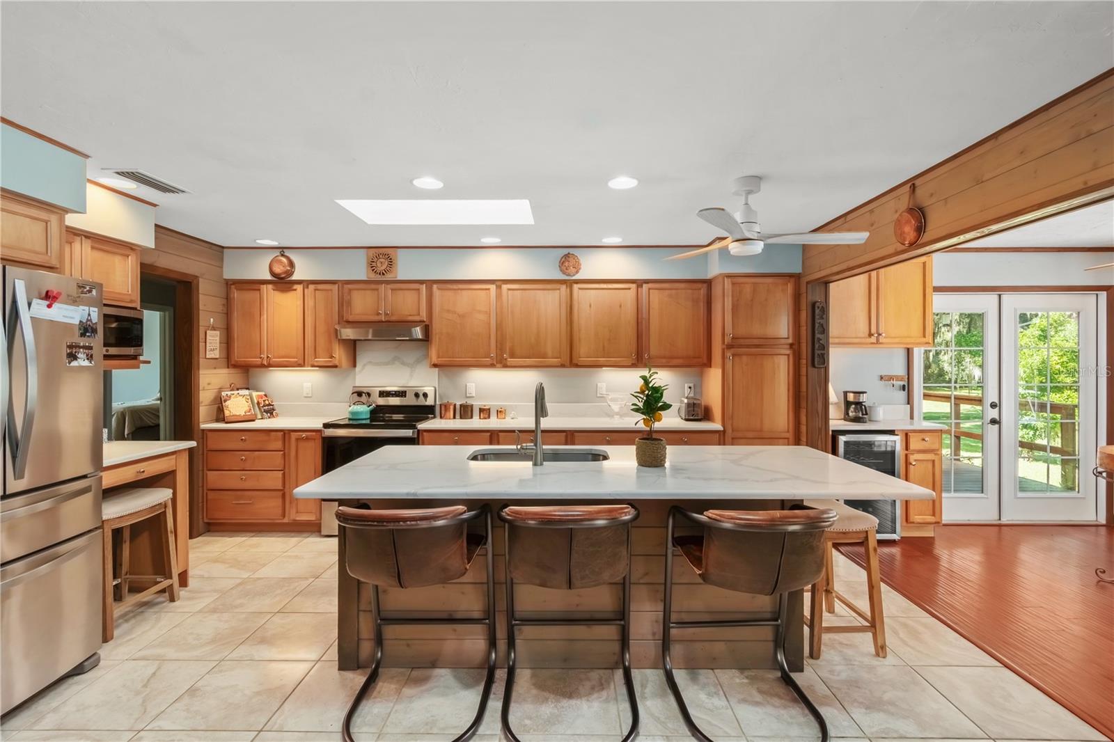 Image 16 of 74 For 11851 38th Street