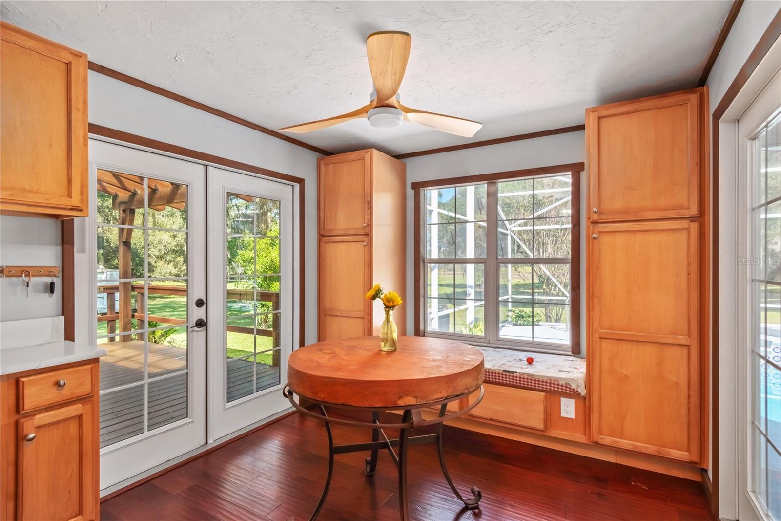 Image 22 of 74 For 11851 38th Street