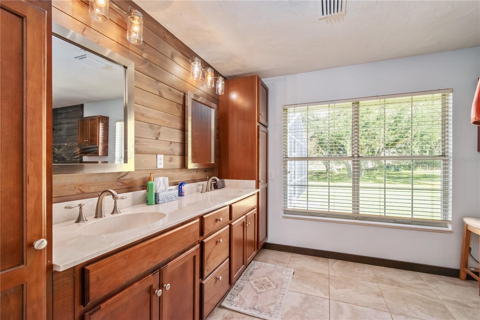 Image 26 of 74 For 11851 38th Street