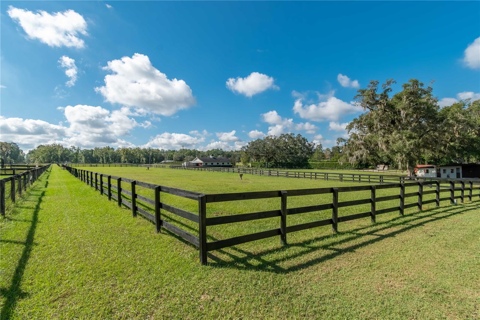 Image 47 of 74 For 11851 38th Street