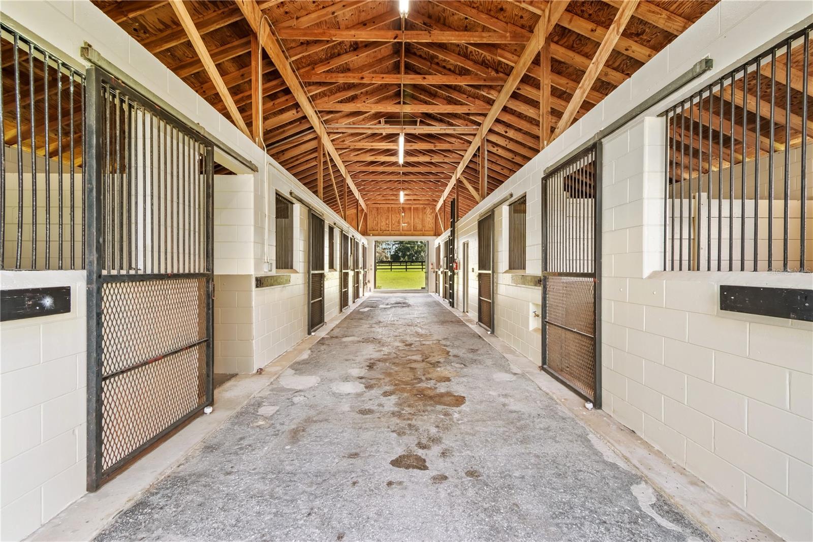 Image 50 of 74 For 11851 38th Street