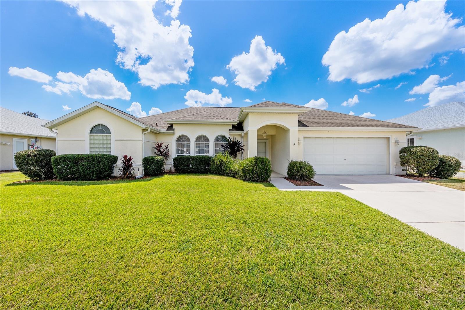 Image 2 of 49 For 5140 25th Loop